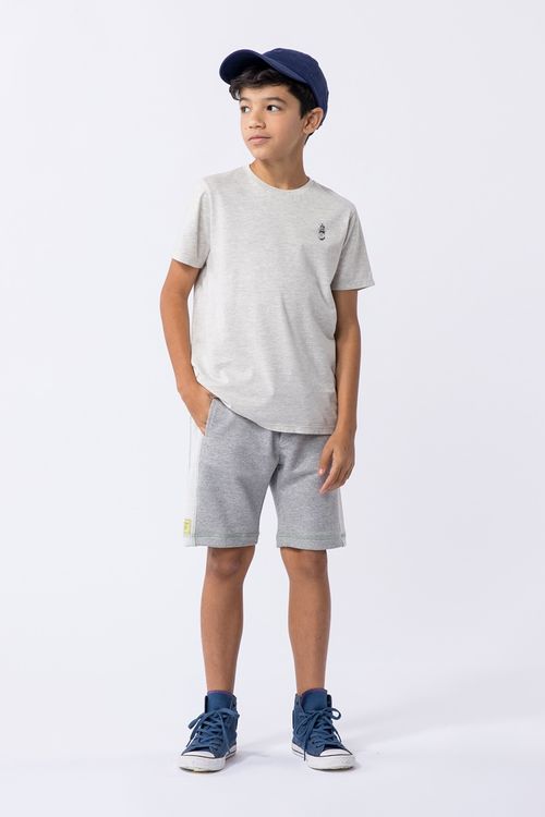 Camiseta infantil masculina em malha mescla com silk nas costas