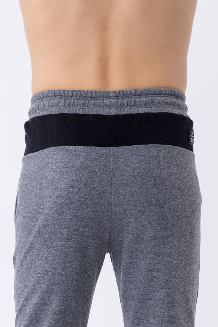 Calca-infantil-masculina-confeccionada-em-moletom-