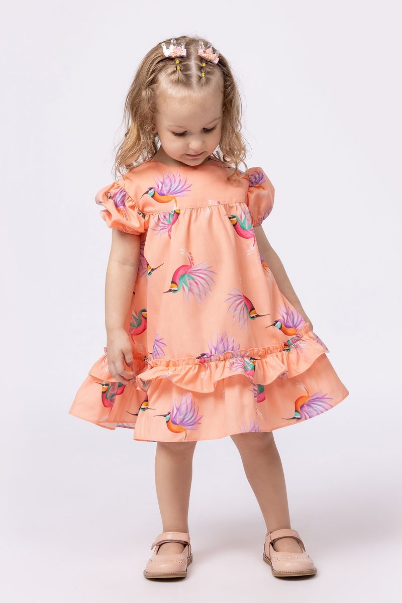857023-Vestido-em-tricoline-estampada-para-bebe-menina