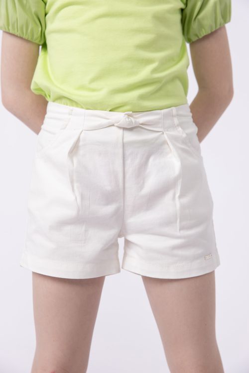 Short de sarja com laço na frente para meninas