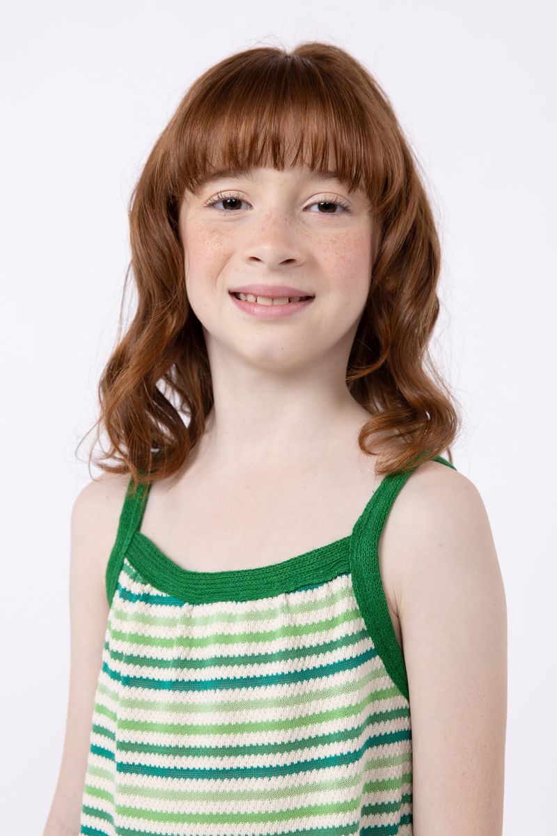 858053-Vestido-listrado-em-trico-para-meninas
