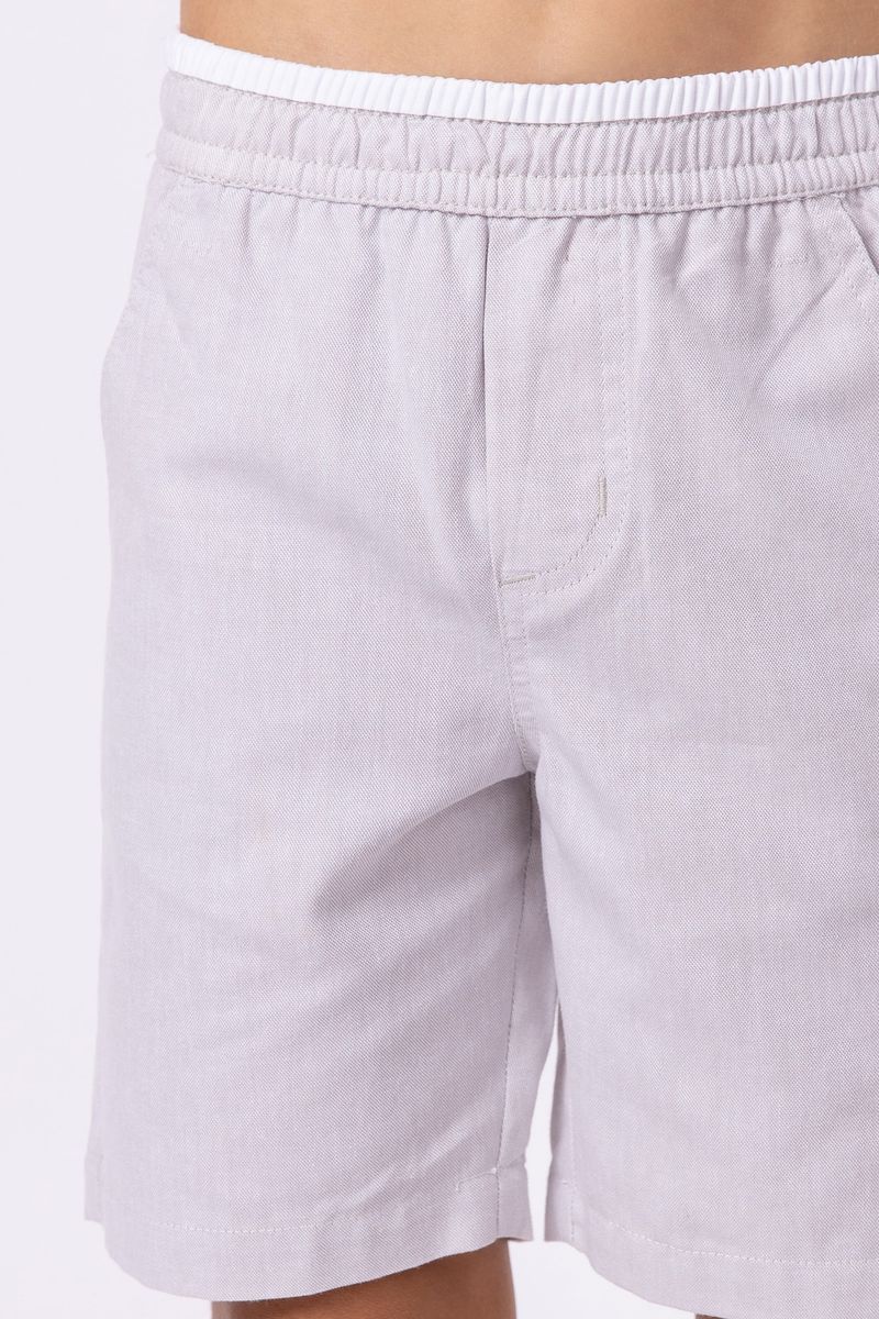 858128-Bermuda-de-oxford-com-duas-cores-no-cos-para-meninos