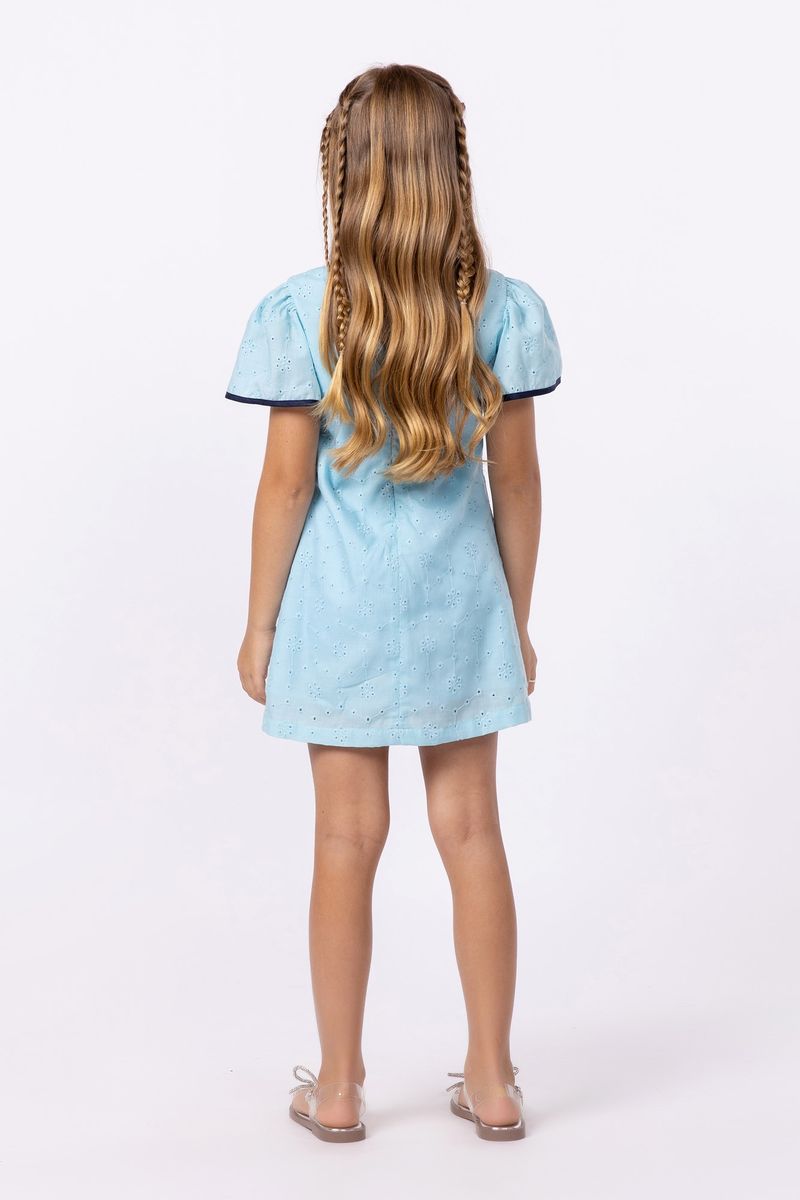 851026-Vestido-em-laise-bicolor-para-menina