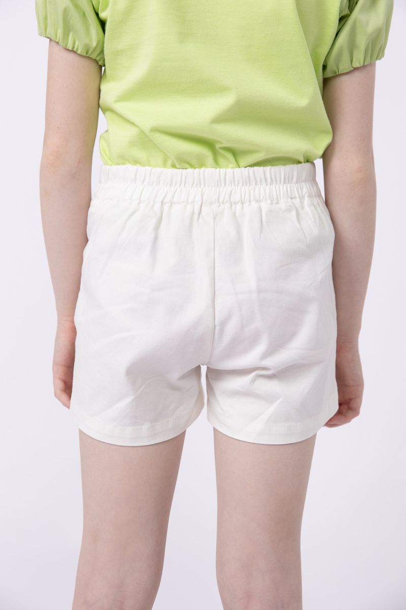 858051-Short-de-sarja-com-laco-na-frente-para-meninas