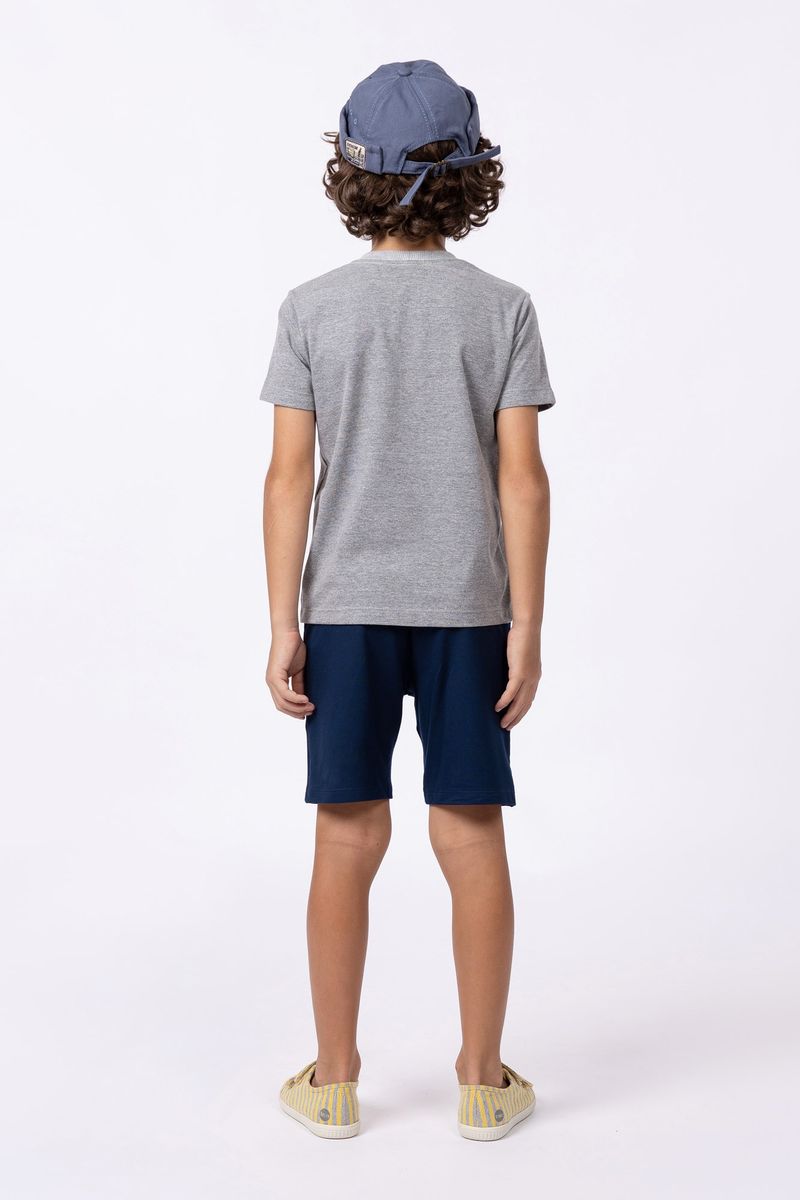 858157-Conjunto-de-camiseta-em-mescla-com-short-de-moletinho-para-meninos