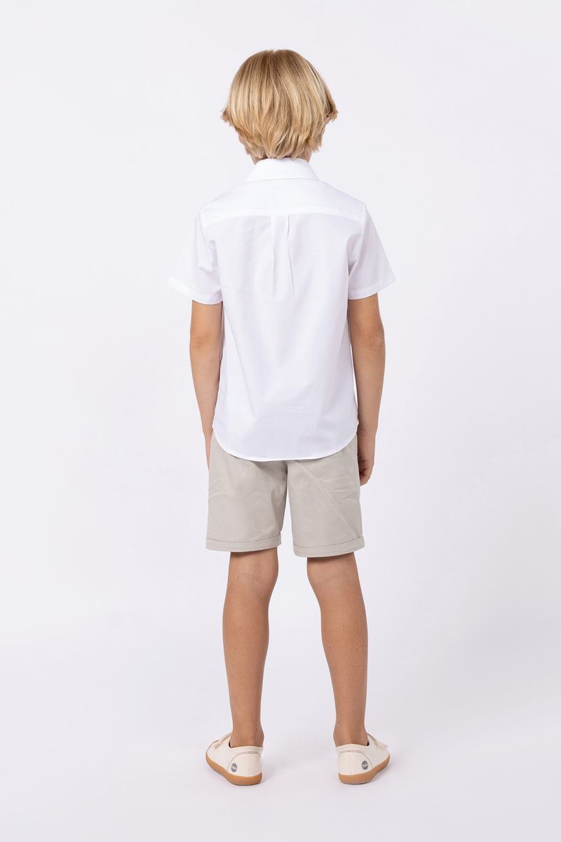 858177-Conjunto-de-camisa-basica-com-bermuda-de-sarja-para-meninos