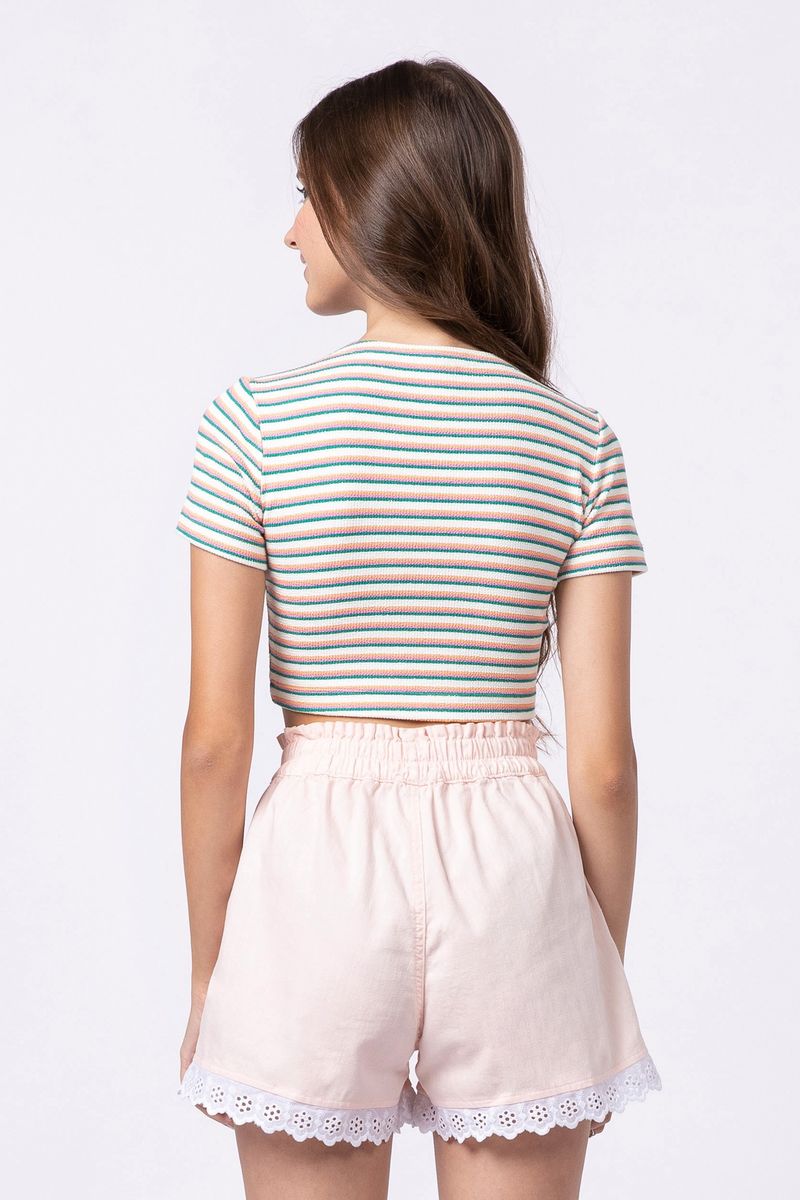 859053-Short-teen-para-menina-em-sarja-de-algodao-com-barra-em-bordado-ingles