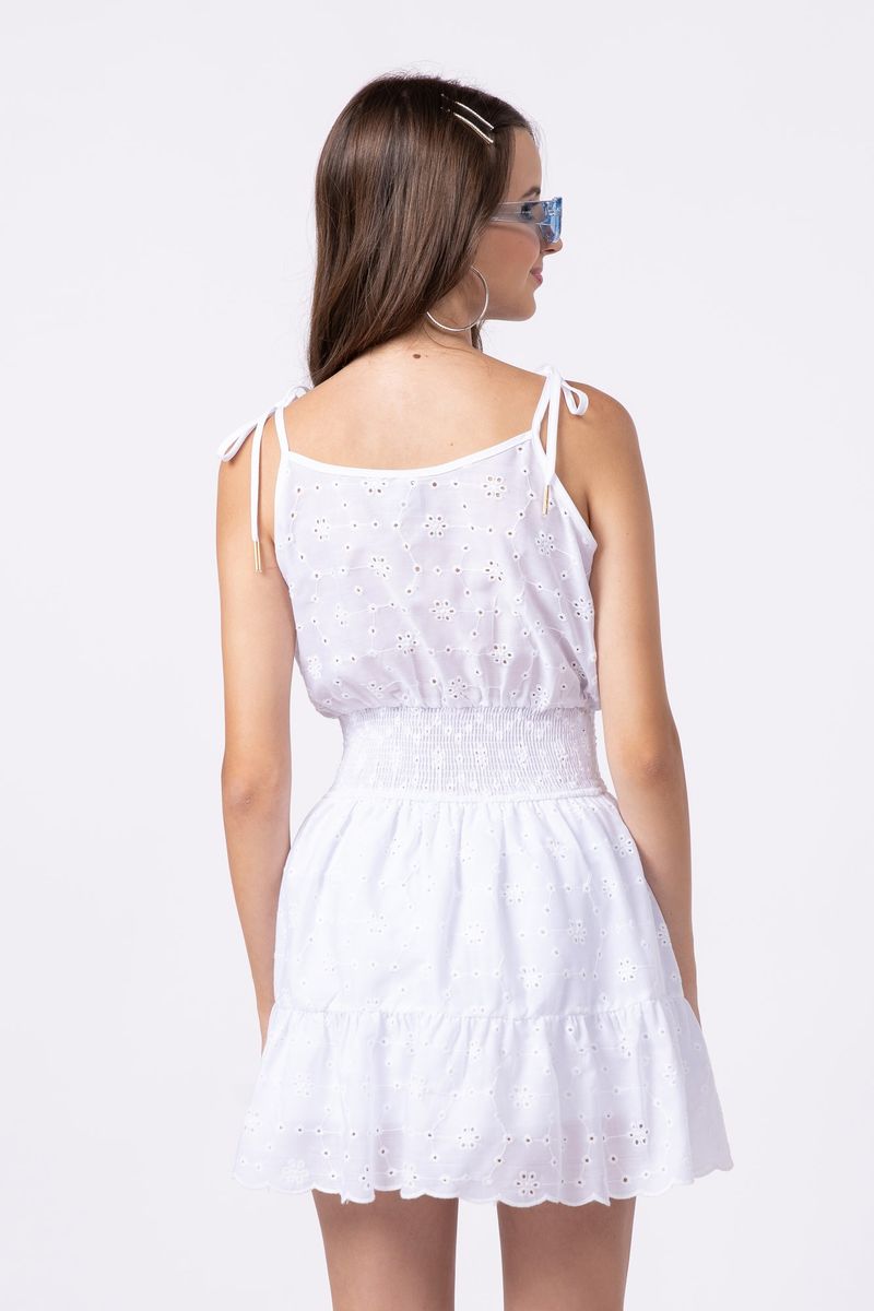 859135-Vestido-teen-em-laise-com-pala-de-lastex