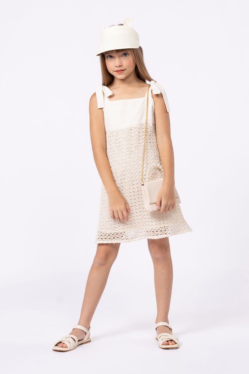 Vestido jumper em renda com amarração alças para menina