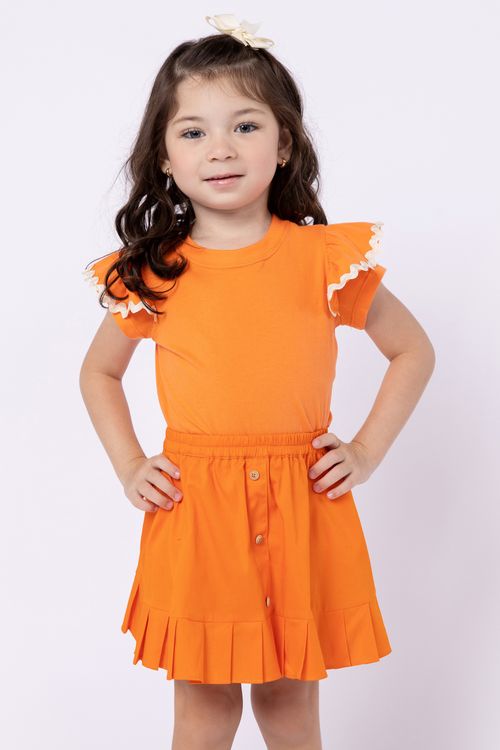 Conjunto blusa em malha e saia-short em satin para bebê para menina