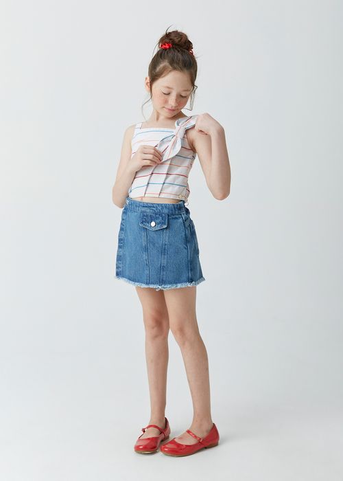 Short-saia Infantil para Menina em Jeans com Barra Desfiada