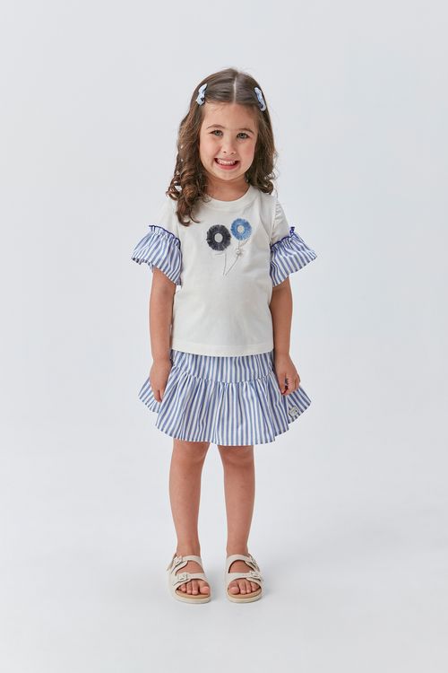Conjunto Infantil para Menina CAmiseta de Malha com Bordado e Saia-short de Tricoline Listrada