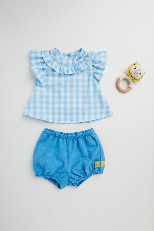 Conjunto Infantil para Bebê Bata em Tricoline Xadrez com Bordado e Short em Sarja
