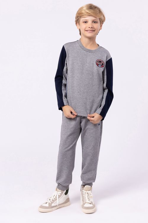 Blusa Básica Infantil para Menino de Moletinho com Recortes