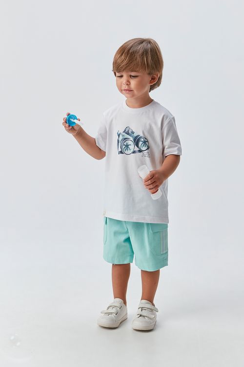 Conjunto Infantil Camiseta de Malha 100% Algodão com Estampa e Bermuda de Linho Misto