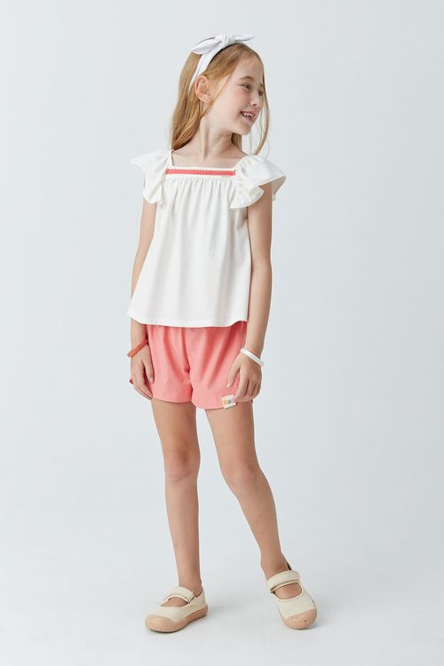 Conjunto Infantil para Menina Bata de Malha com de Detalhe no Decote e Short de Tricoline