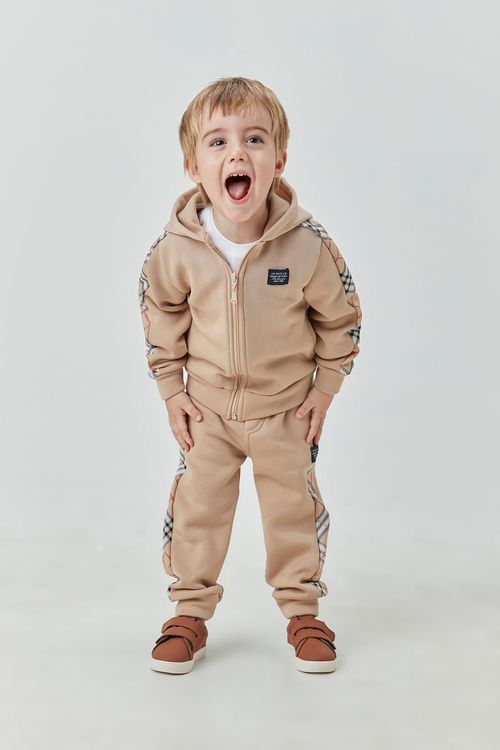 Conjunto Abrigo Infantil de Moletom Felpado com Recortes Xadrez Jacquard