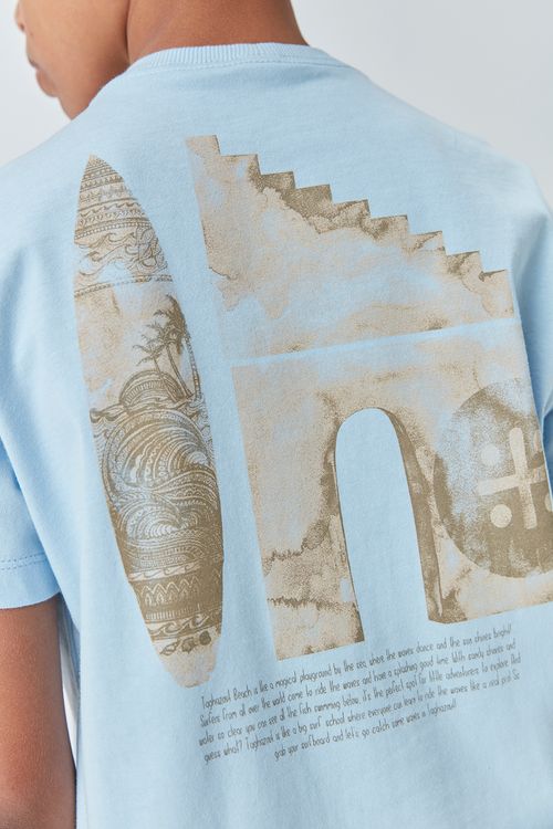 Camiseta para Menino de Malha 100% Algodão com Estampa Estilizada nas Costas