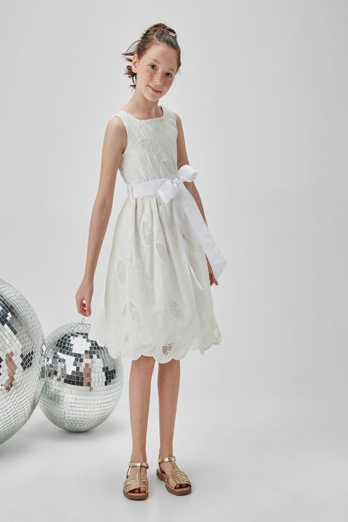 VESTIDO RODADO EM VOIL BORDADO COM FAIXA