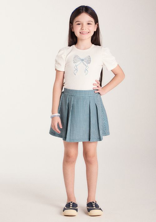 CONJUNTO BLUSA CANELADA DE ALGODÃO COM DETALHE DE LAÇO RENDA E SAIA DE PREGAS EM TRICOLINE SARJA XAD